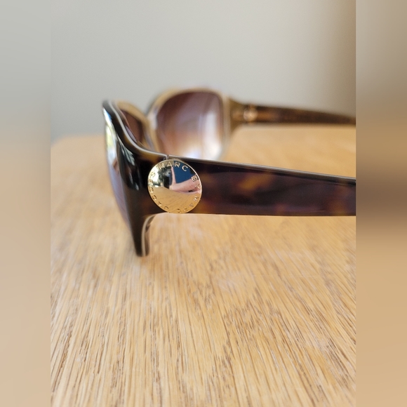 Sunglasses - Picture 5 of 16